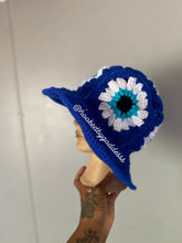 Load image into Gallery viewer, Granny Square Bucket Hat
