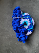 Load image into Gallery viewer, Granny Square Bucket Hat
