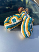 Load image into Gallery viewer, Yarn Shoes
