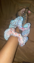 Load image into Gallery viewer, Scrunchie
