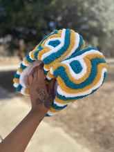 Load image into Gallery viewer, Yarn Shoes
